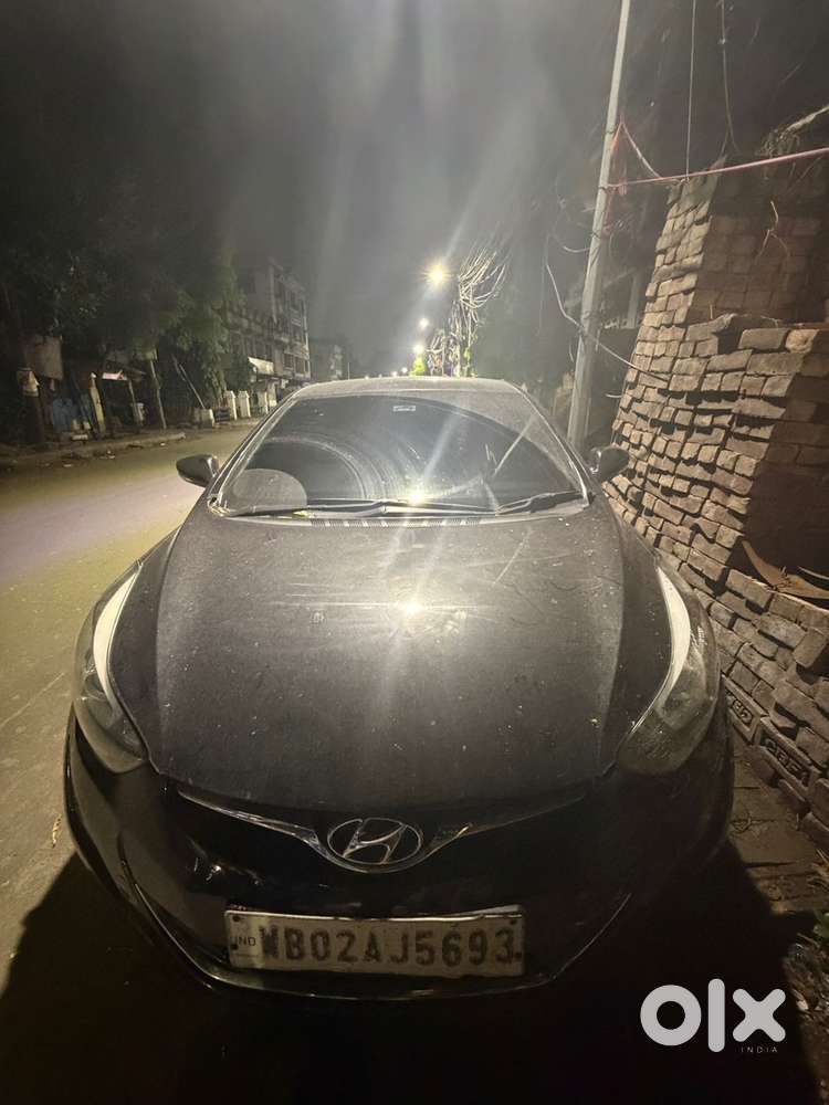 Hyundai Elantra Petrol 2016
