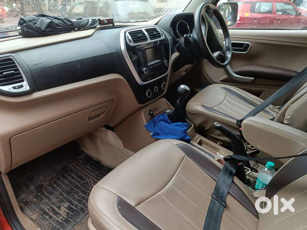 Mahindra Tuv 300 T8, 2015, Diesel
