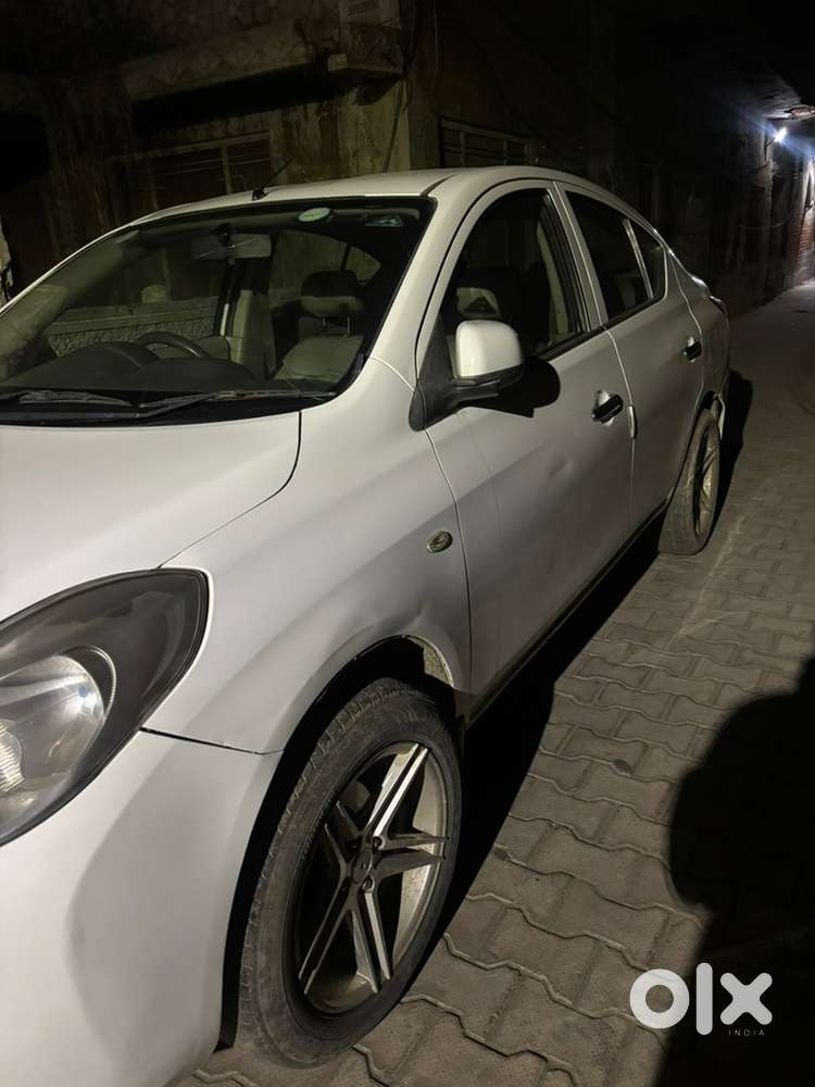 Nissan Sunny Diesel 2012