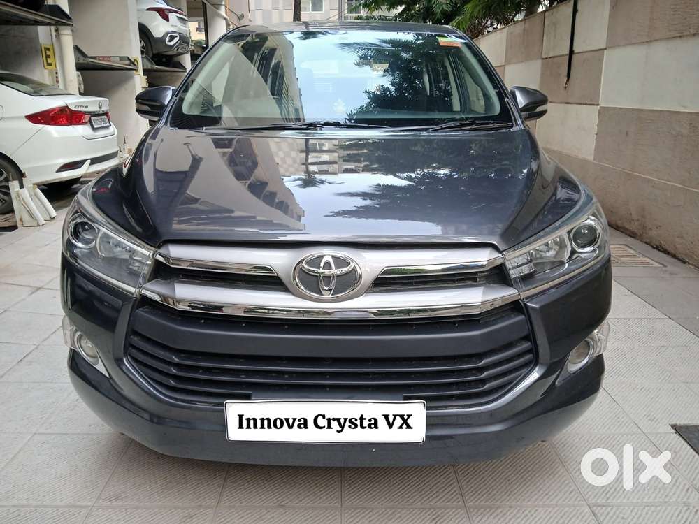 Toyota Innova Crysta 2.4 Vx Mt 8s, 2017, Diesel