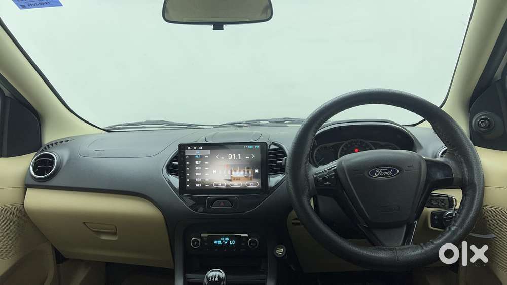Ford Figo Aspire Titanium, 2015, Petrol