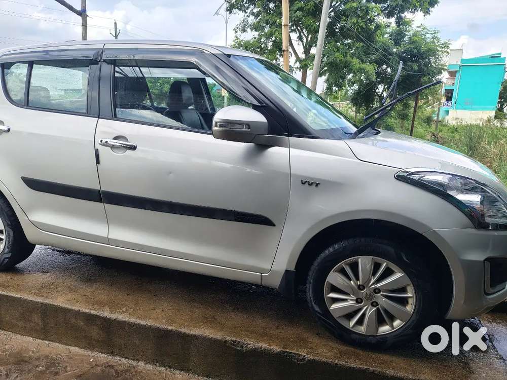 Maruti Suzuki Swift 2017 Petrol 85000 Km Driven