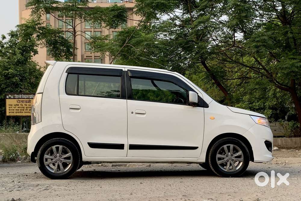 Maruti Suzuki Wagon R Stingray Vxi, 2013, Petrol