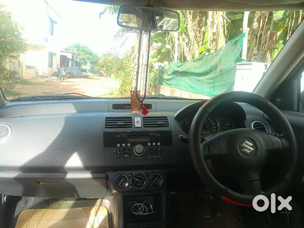 Maruti Suzuki Dzire 2009 Petrol 95000 Km Driven