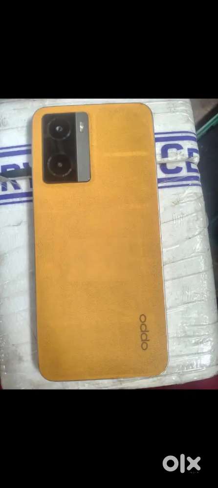Oppo 77 s 6gb Ram 128 memory