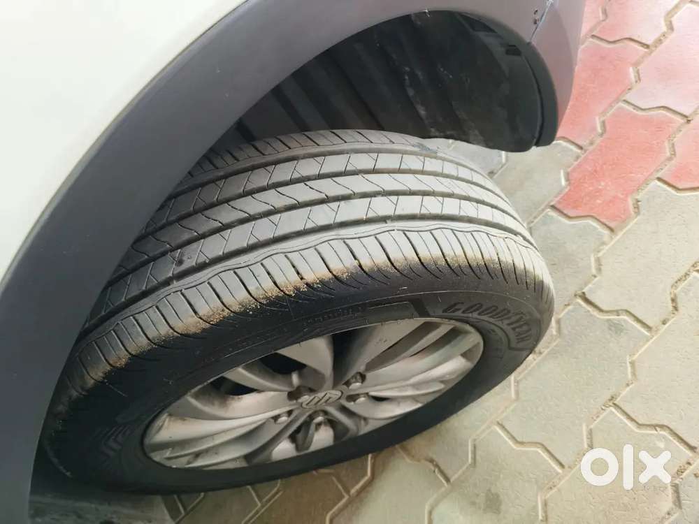 Maruti Suzuki S Cross 2016 Diesel 126000 Km Driven Four New Tier