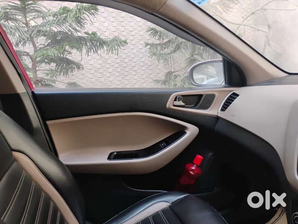 Hyundai Elite I20 2015 Cng & Hybrids 130000 Km Driven
