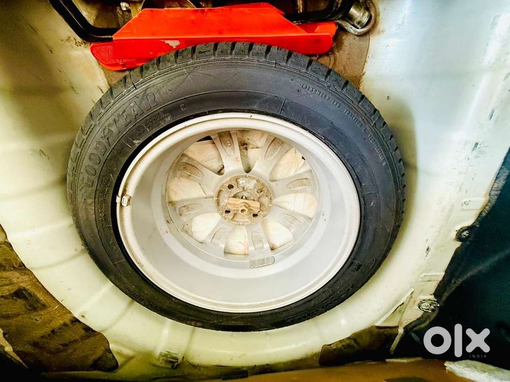 Hyundai Verna Sx(0) Full Top End 6 Airbags With Good Condition