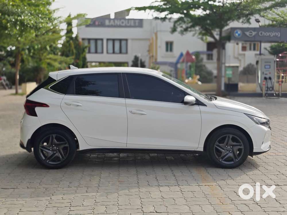 Hyundai I20 Sportz 1.2 Mt, 2023, Petrol