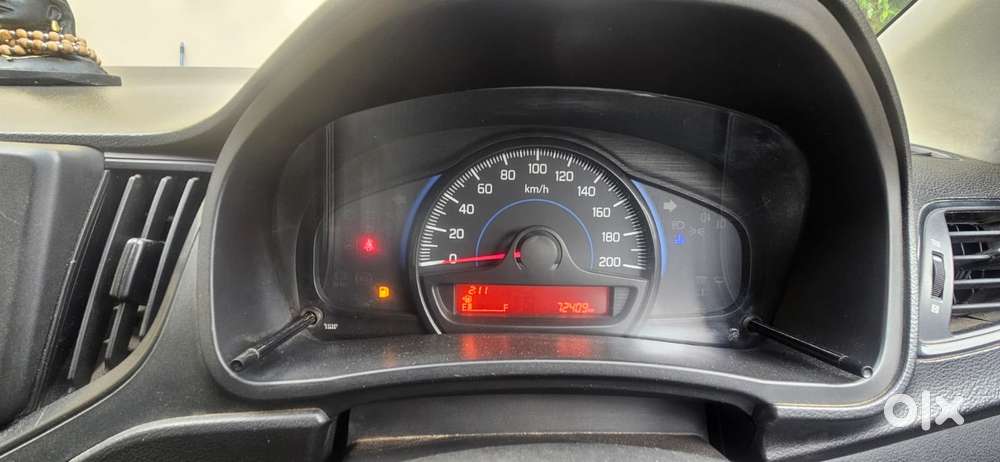 Maruti Suzuki Baleno Sigma, 2015, Petrol