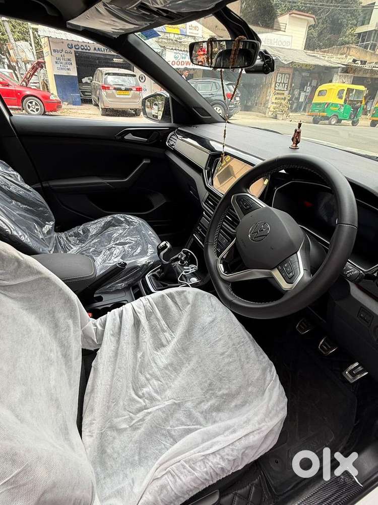 Volkswagen Taigun 2025 Petrol 18000 Km Driven