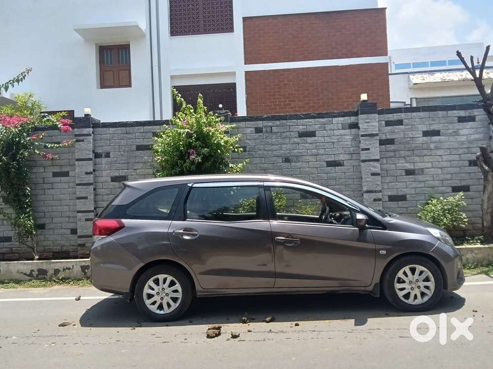 Honda Mobilio V I-vtec, 2015, Diesel
