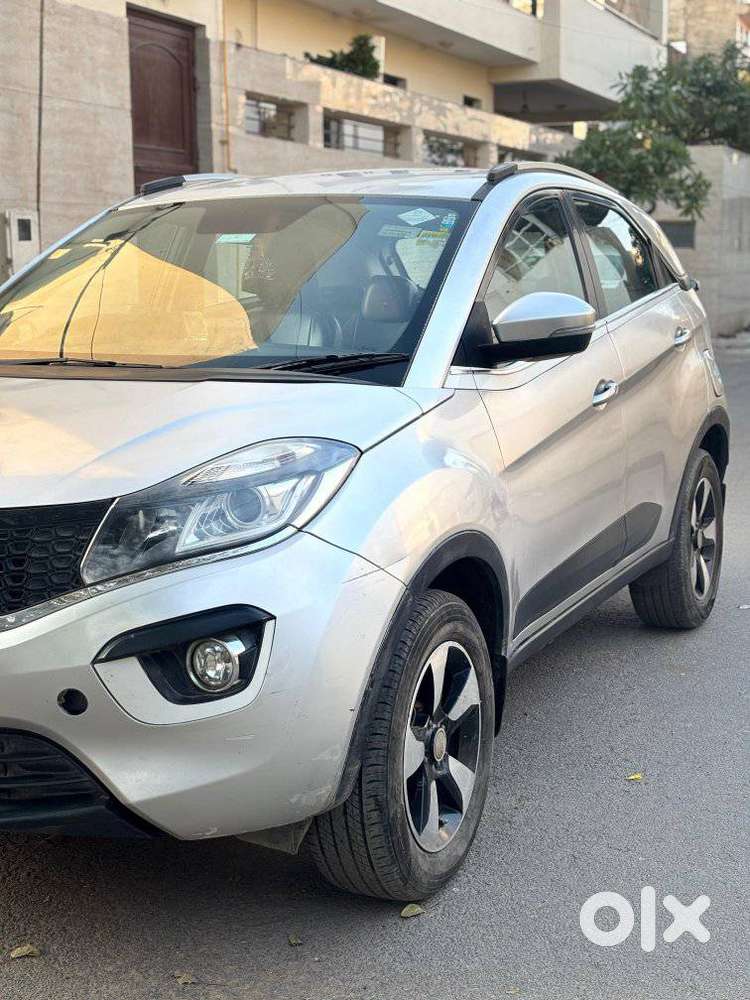 Tata Nexon 1.2 Revotron Xza Plus, 2018, Petrol