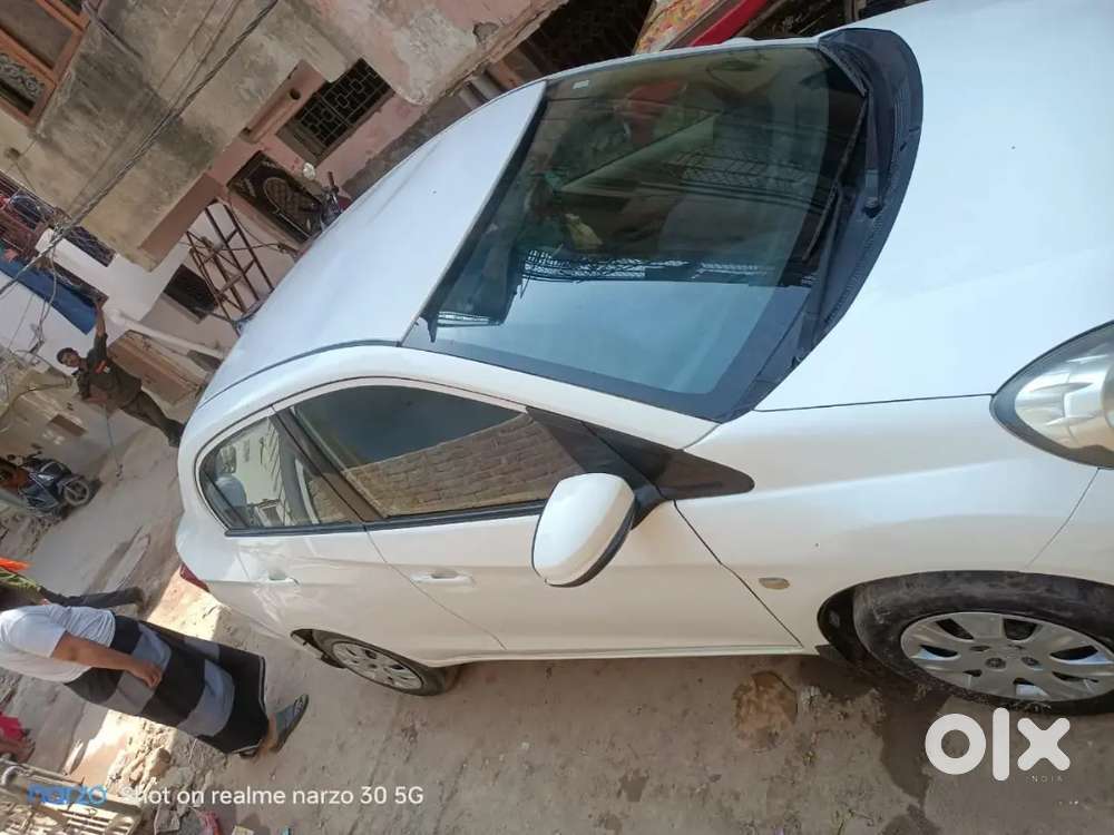 Honda Amaze Mt 2015
