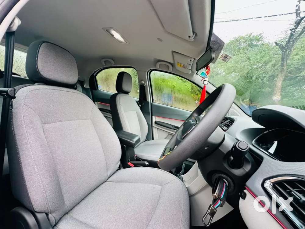 Tata Tiago Xm, 2025, Petrol