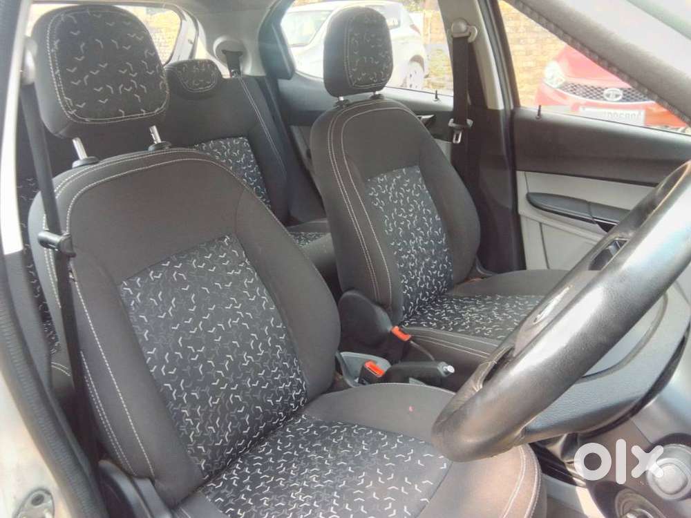 Tata Tiago 1.2 Revotron Xt, 2020, Petrol