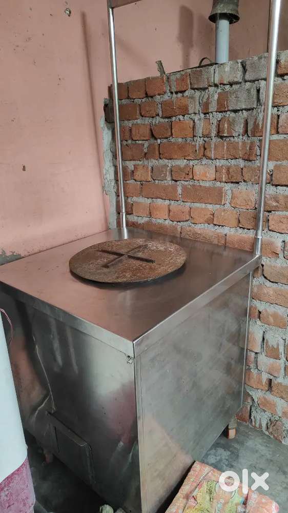 Stainless Steel Tandoor Bhatti, stainless steel food serving Hot Case.
