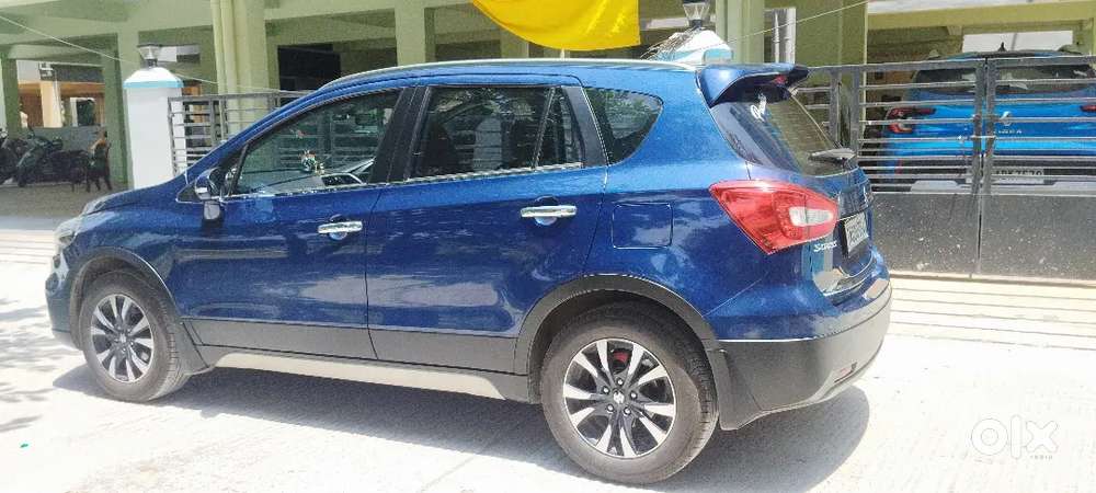 Maruti Suzuki S-cross 2022 Petrol 67900 Km Driven. 3 Yr 11 Month Old