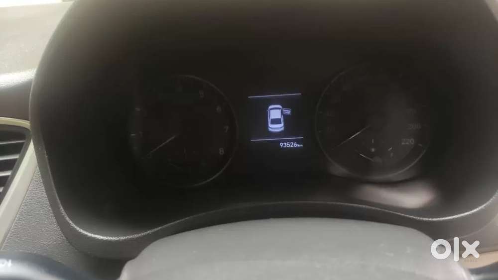 Hyundai Verna Fluidic 1.6 Vtvt Sx, 2019, Petrol