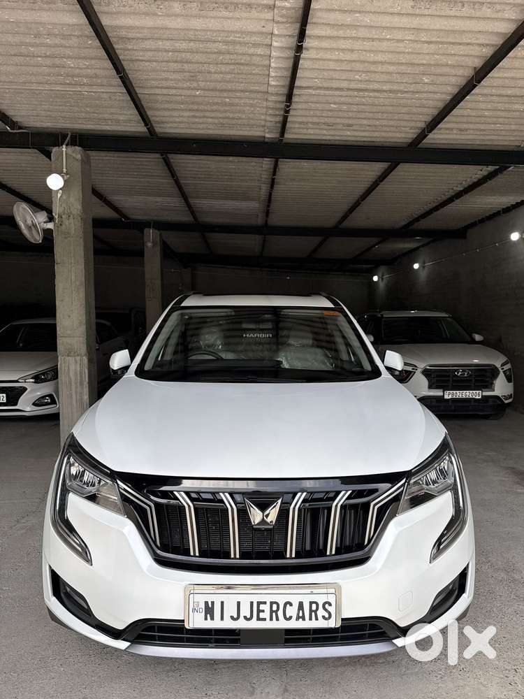 Mahindra Xuv700 2.2 Ax 7 Diesel Mt Luxury Pack Str, 2023, Diesel