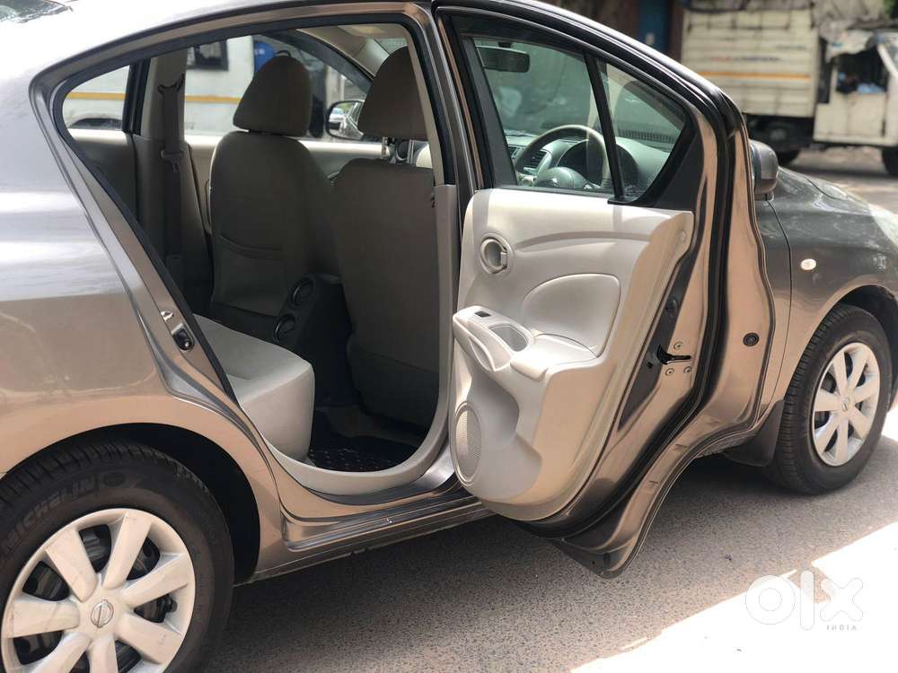 Nissan Sunny Xv Premium Pack (leather), 2015, Diesel