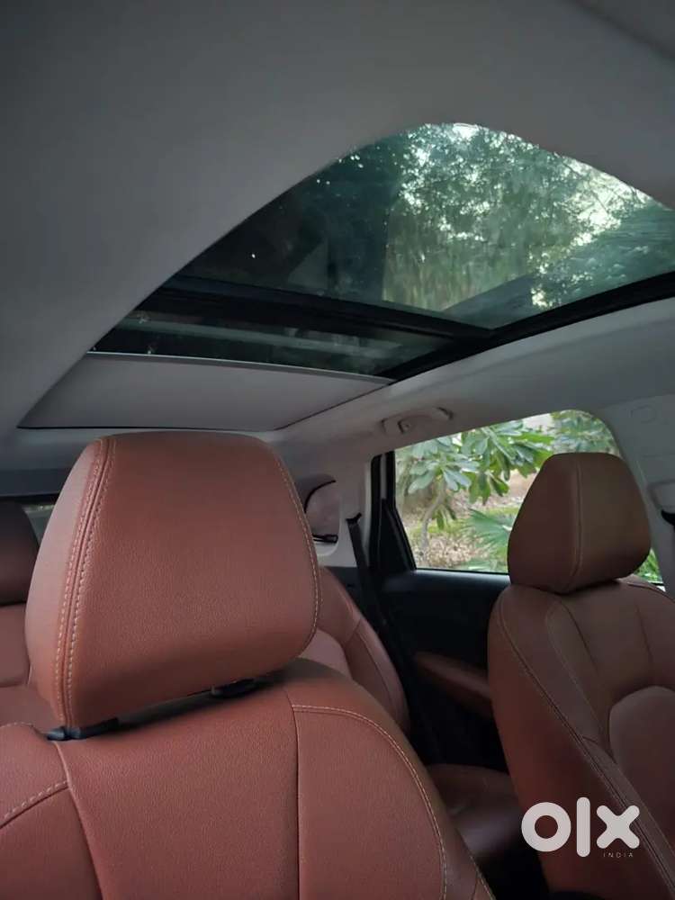 Doctor Driven Mg Hector Plus 2.0 ,diesel ,2020,6 Seater