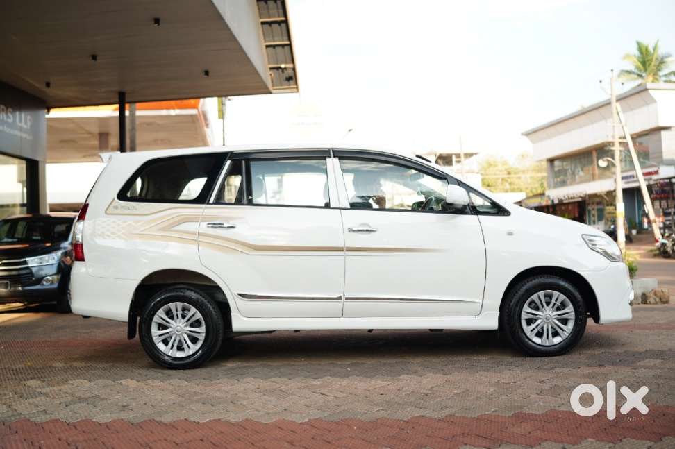 Toyota Innova 2.5 G (diesel) 7 Seater, 2012, Diesel