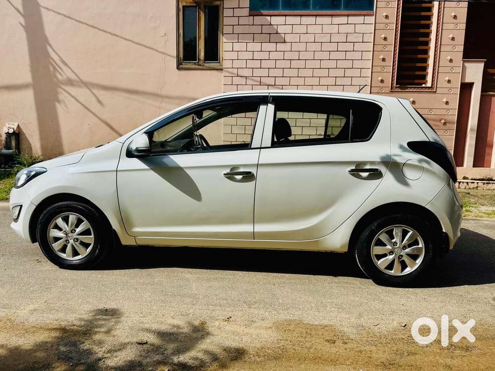 Hyundai I20 2015-2017 Sportz Option 1.4 Crdi, 2012, Diesel