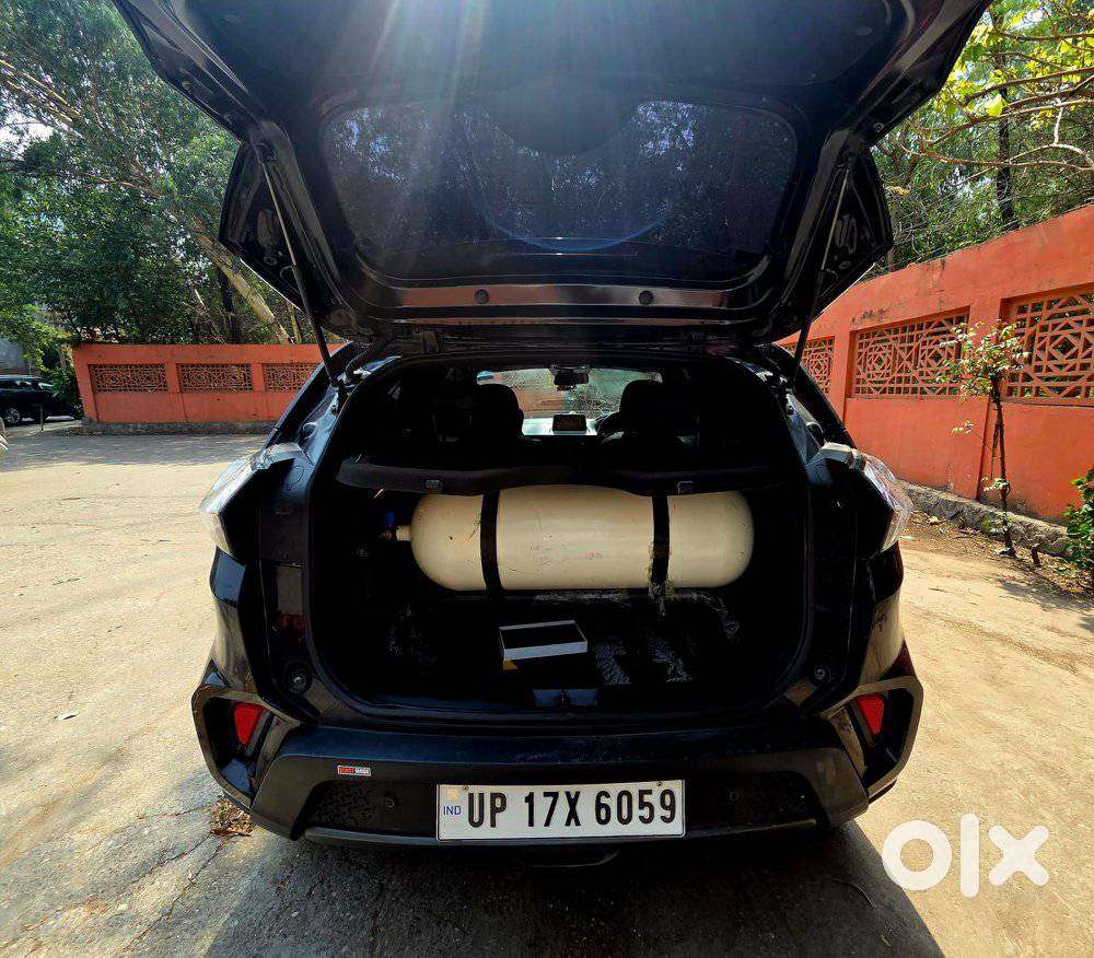 Tata Nexon 1.2 Revotron Xza Plus, 2023, Cng & Hybrids