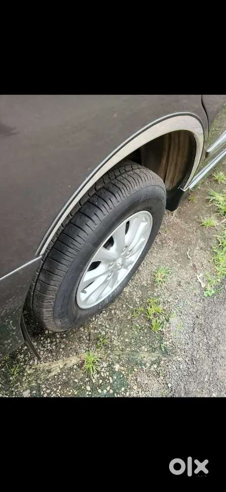 Toyota Innova 2012 Diesel Well Maintained