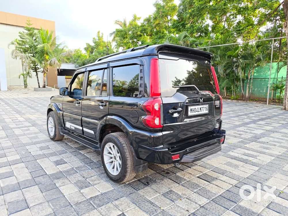 Mahindra Scorpio Classic, 2023, Diesel