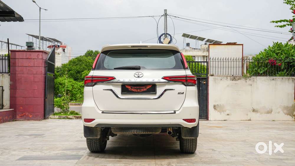 Toyota Fortuner 4x4 Mt 2.8 Diesel, 2022, Diesel