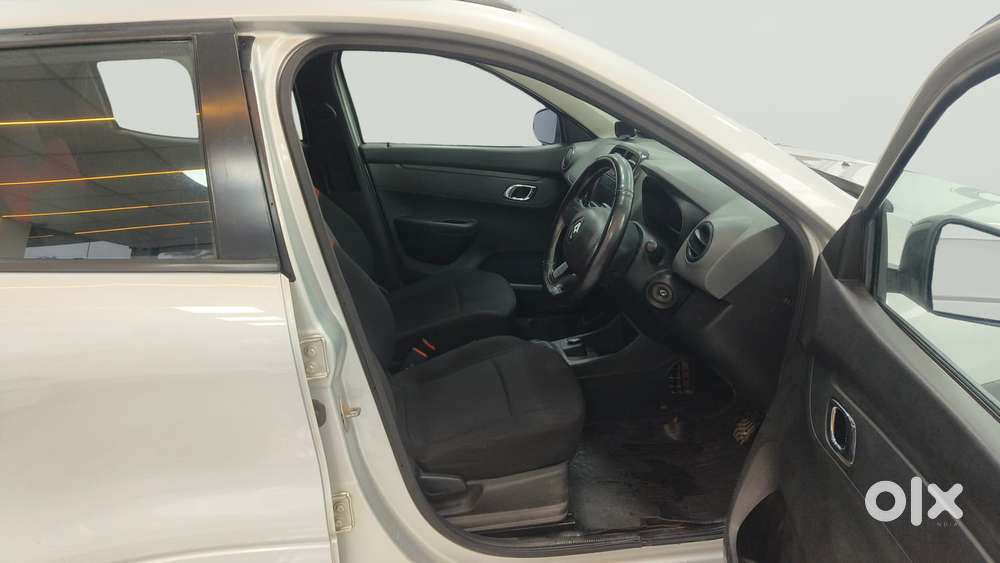 Renault Kwid 1.0 Rxt Amt, 2019, Petrol