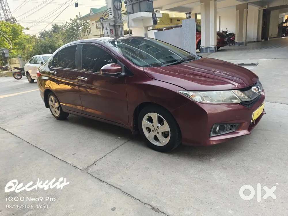 Honda City Diesel Manual 2015 Sunroof Vehicle