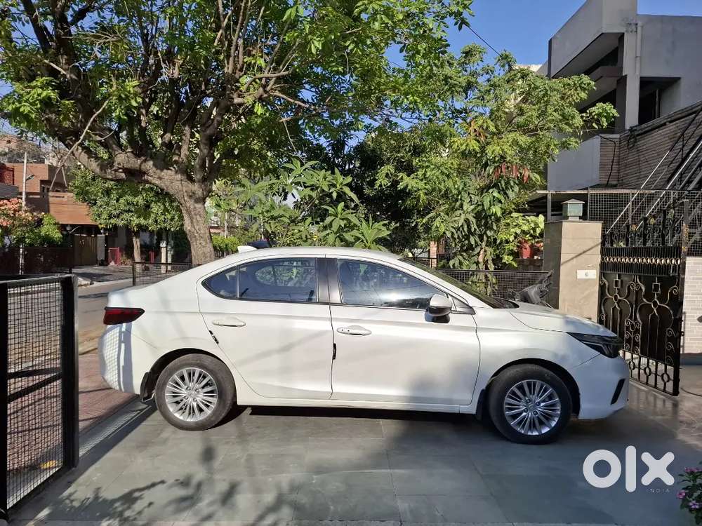 Honda City 2022 Petrol Manual Genuine Car With All Service Records