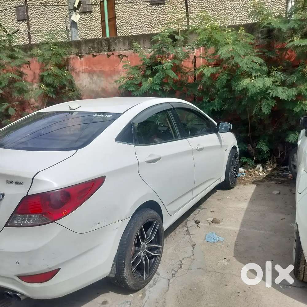 Hyundai Verna 2014 Diesel 125000 Km Driven