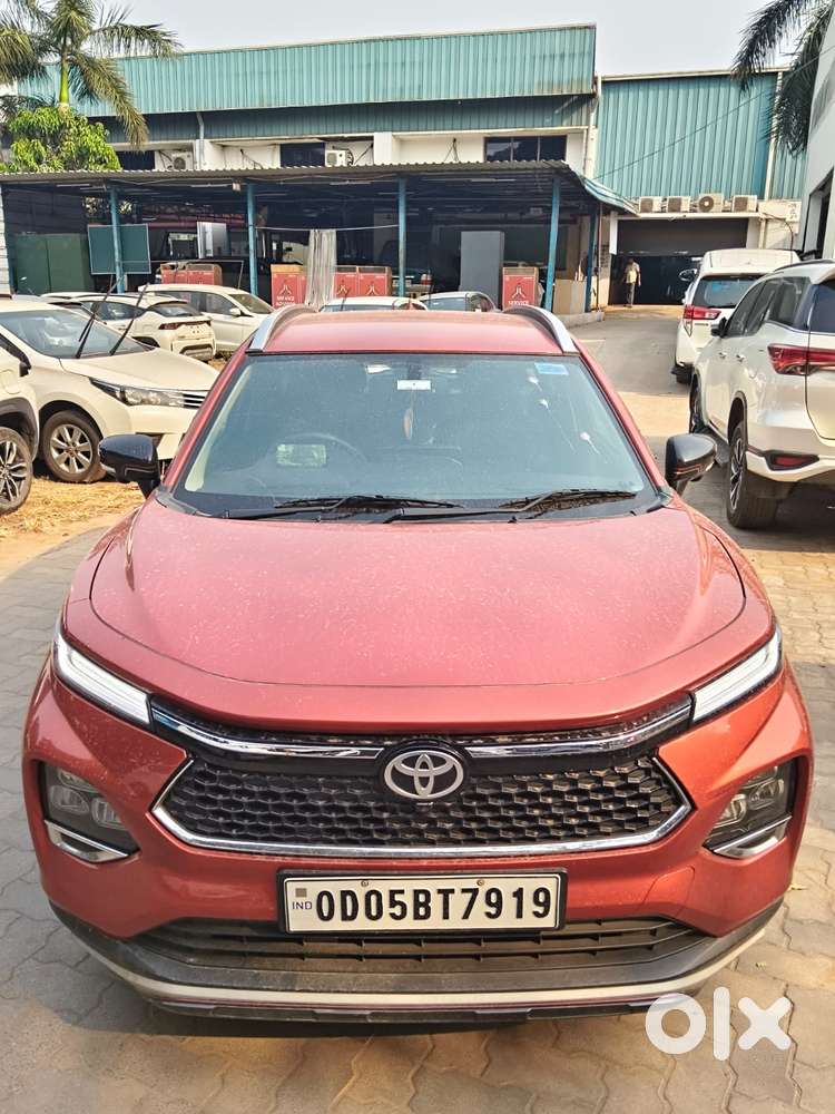 Toyota Urban Cruiser Taisor V 1.0 Petrol Mt, 2024, Petrol
