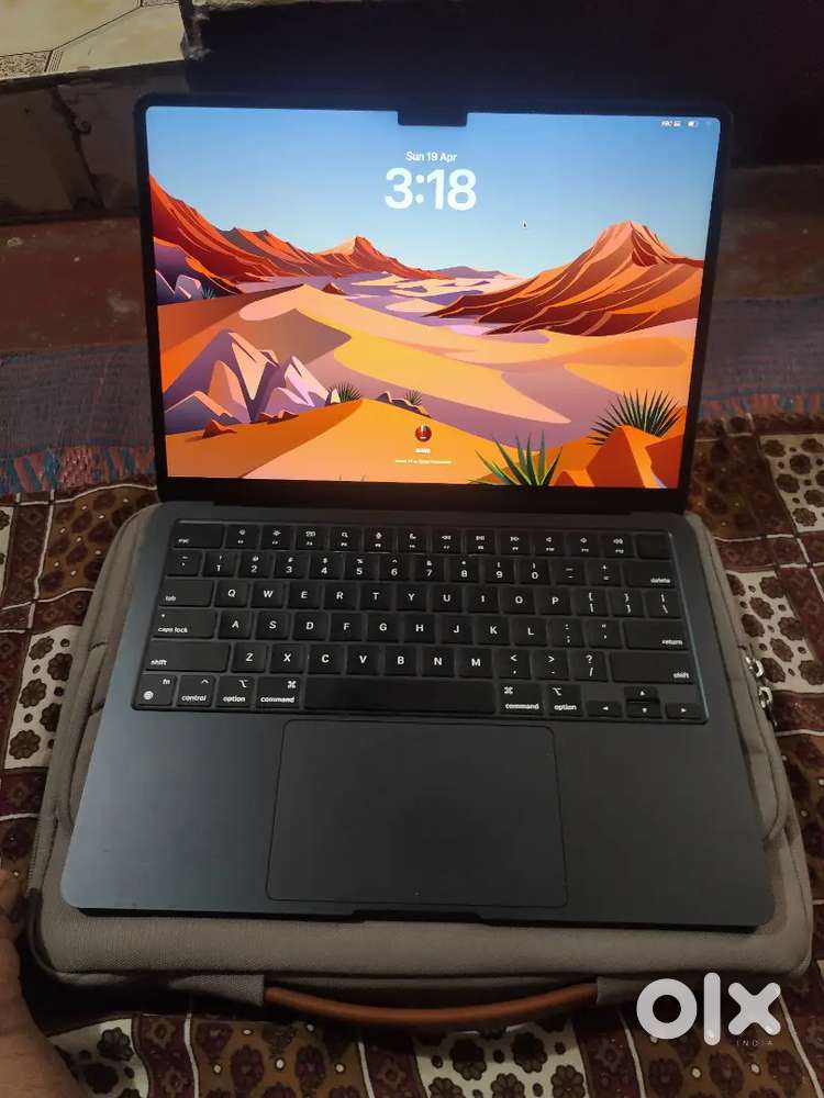Macbook air m2 8/512gb