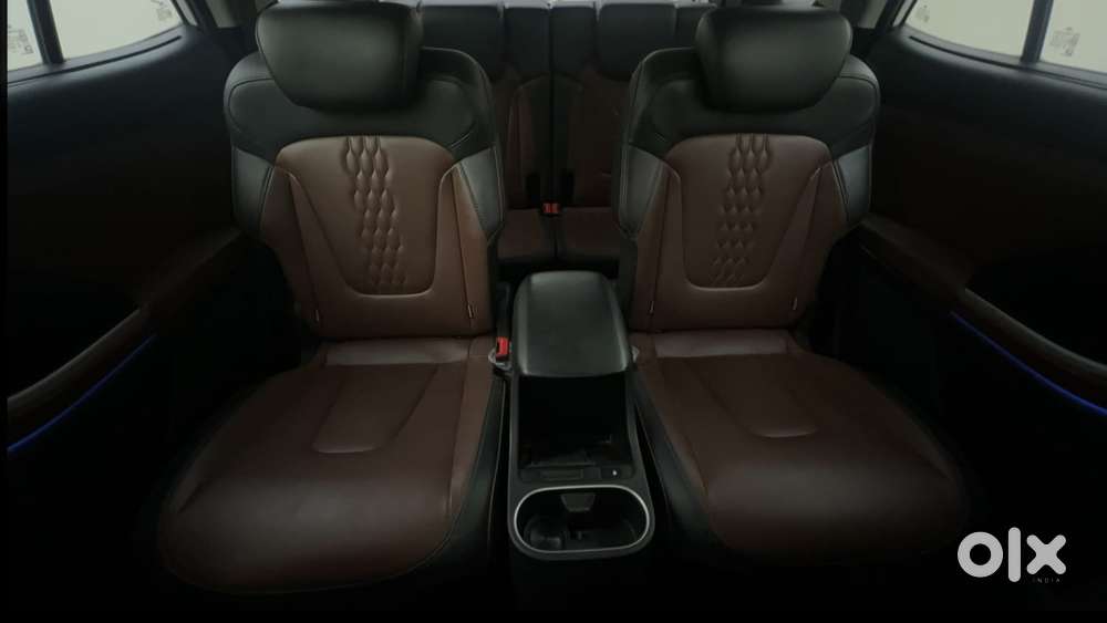 Hyundai Alcazar 2.0 Signature (o) Petrol At 6 Str, 2022, Petrol