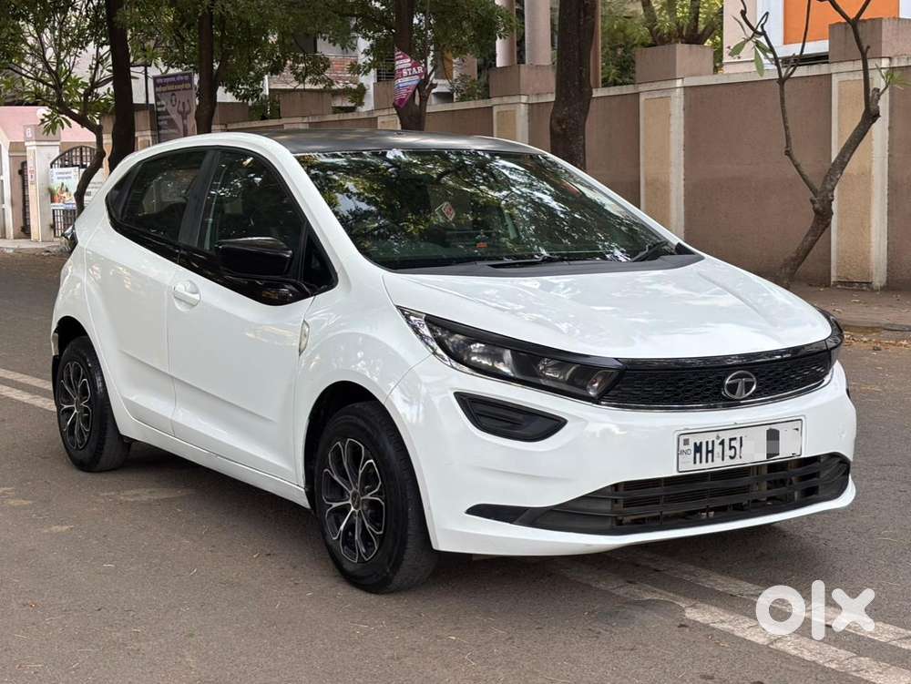 Tata Altroz 1.2 Xe, 2021, Petrol