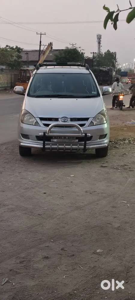 Toyota Innova 2008 Diesel 320000 Km Driven