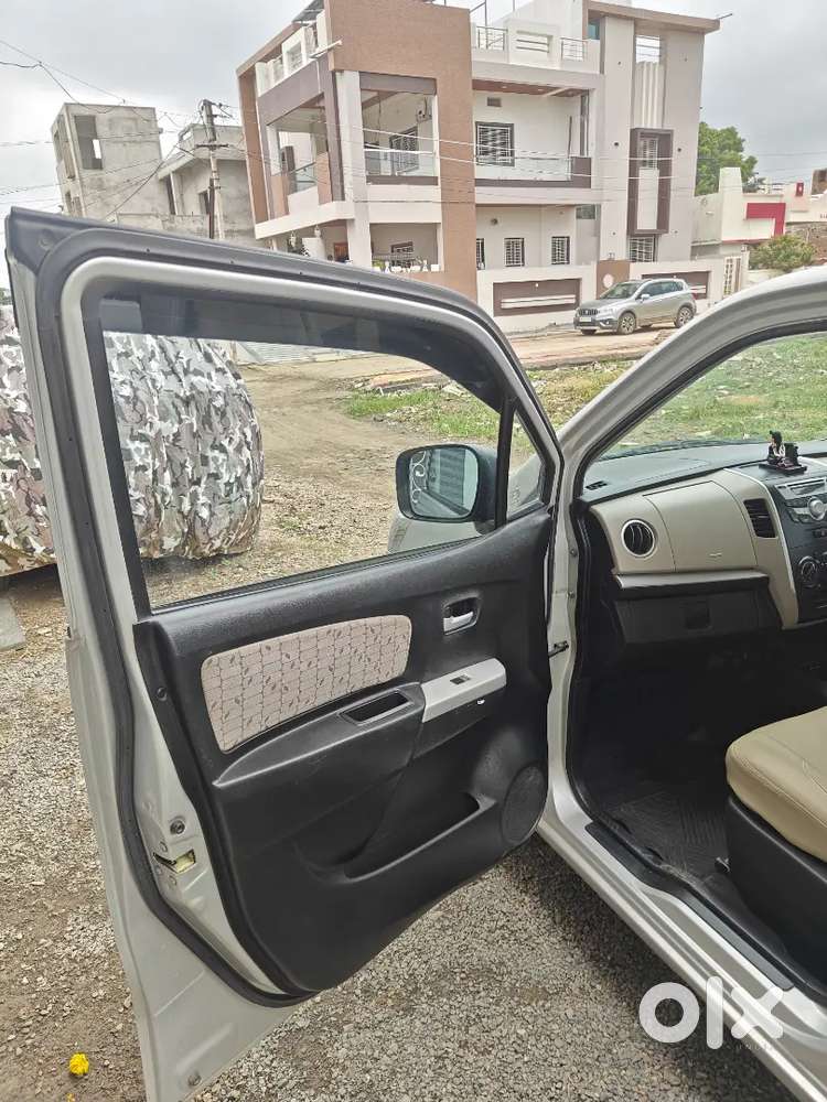 Maruti Suzuki Wagonr Vxi 2015  1st Owner  Excellent Condition