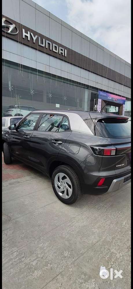 Hyundai Creta 2025 Petrol 3800 Km Driven