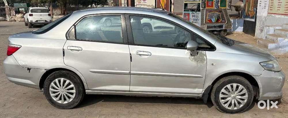 Honda City Zx Cng Very Good Condition