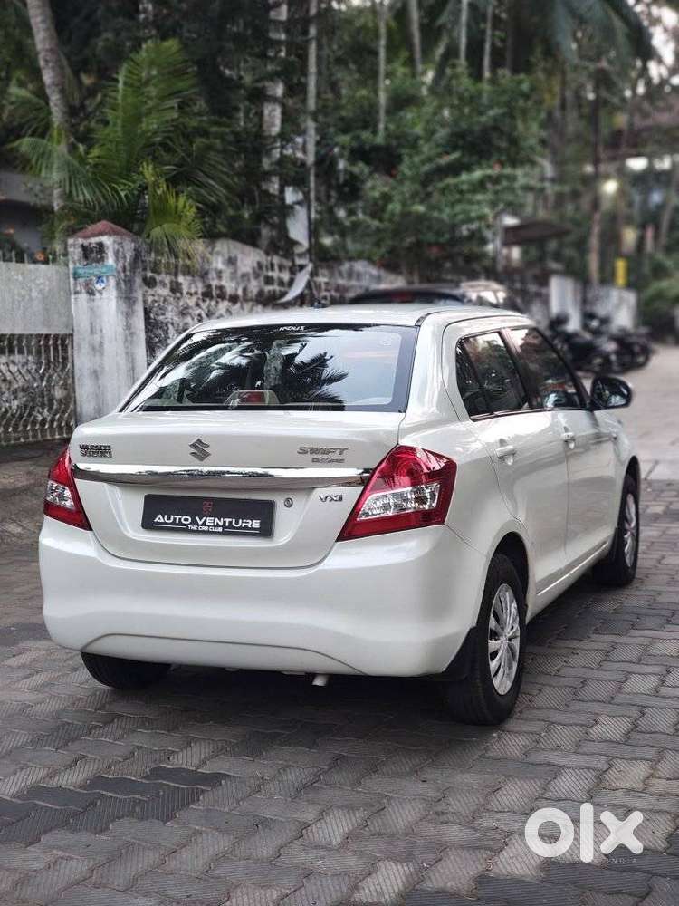 Maruti Suzuki Dzire 1.2 Vxi, 2016, Petrol