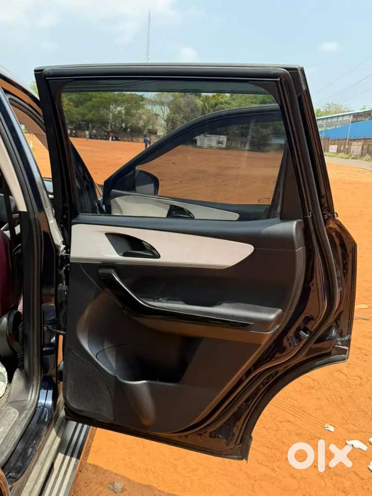 Mahindra Xuv700 2024 Diesel 43000 Km Driven