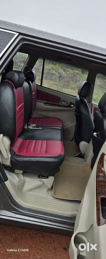Toyota Innova V 7 2015 Diesel