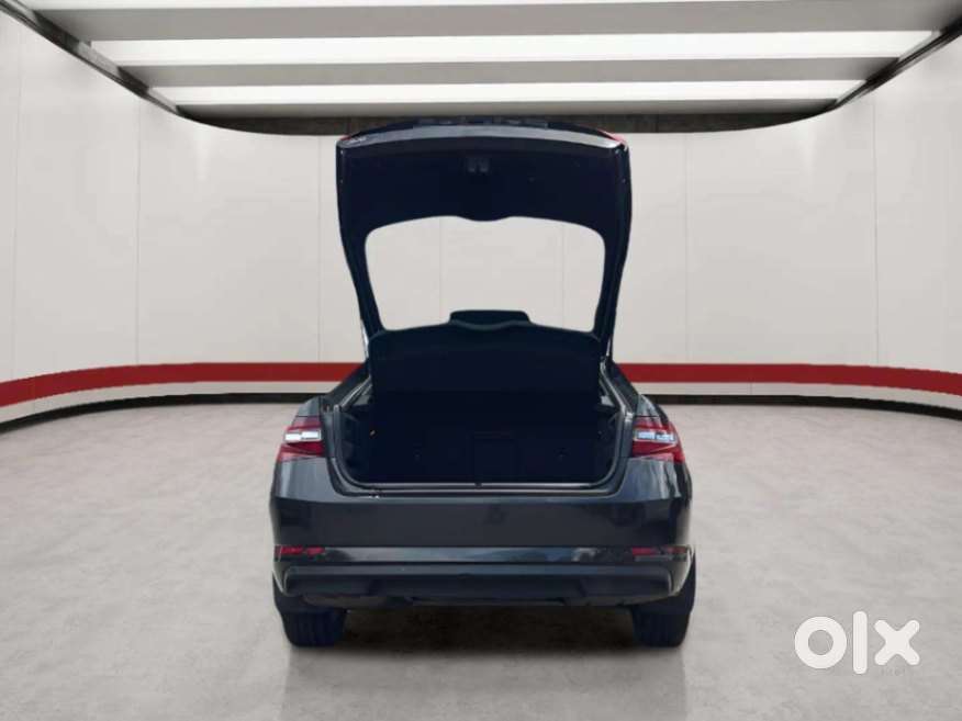 Skoda Superb Style 1.8 Tsi Mt, 2016, Petrol