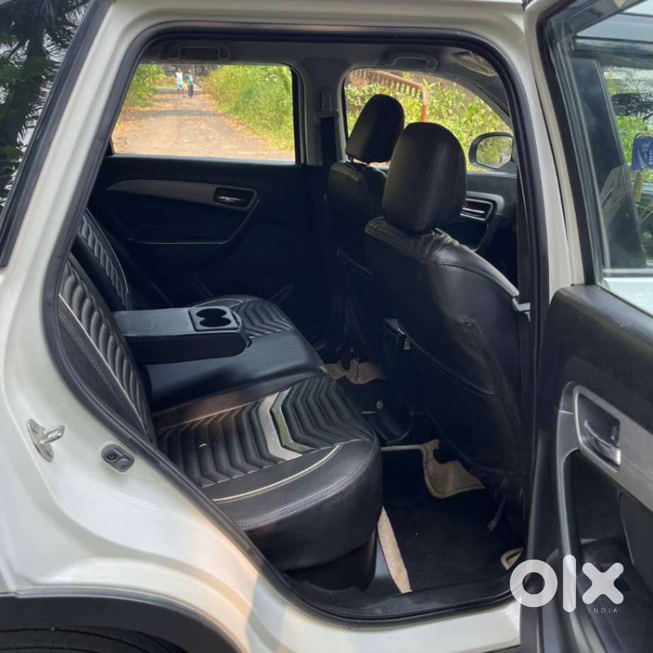 Maruti Suzuki Vitara Brezza Zdi Plus, 2018, Diesel