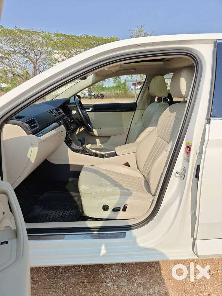 Skoda Superb 2.0 L&k Tsi At, 2016, Petrol